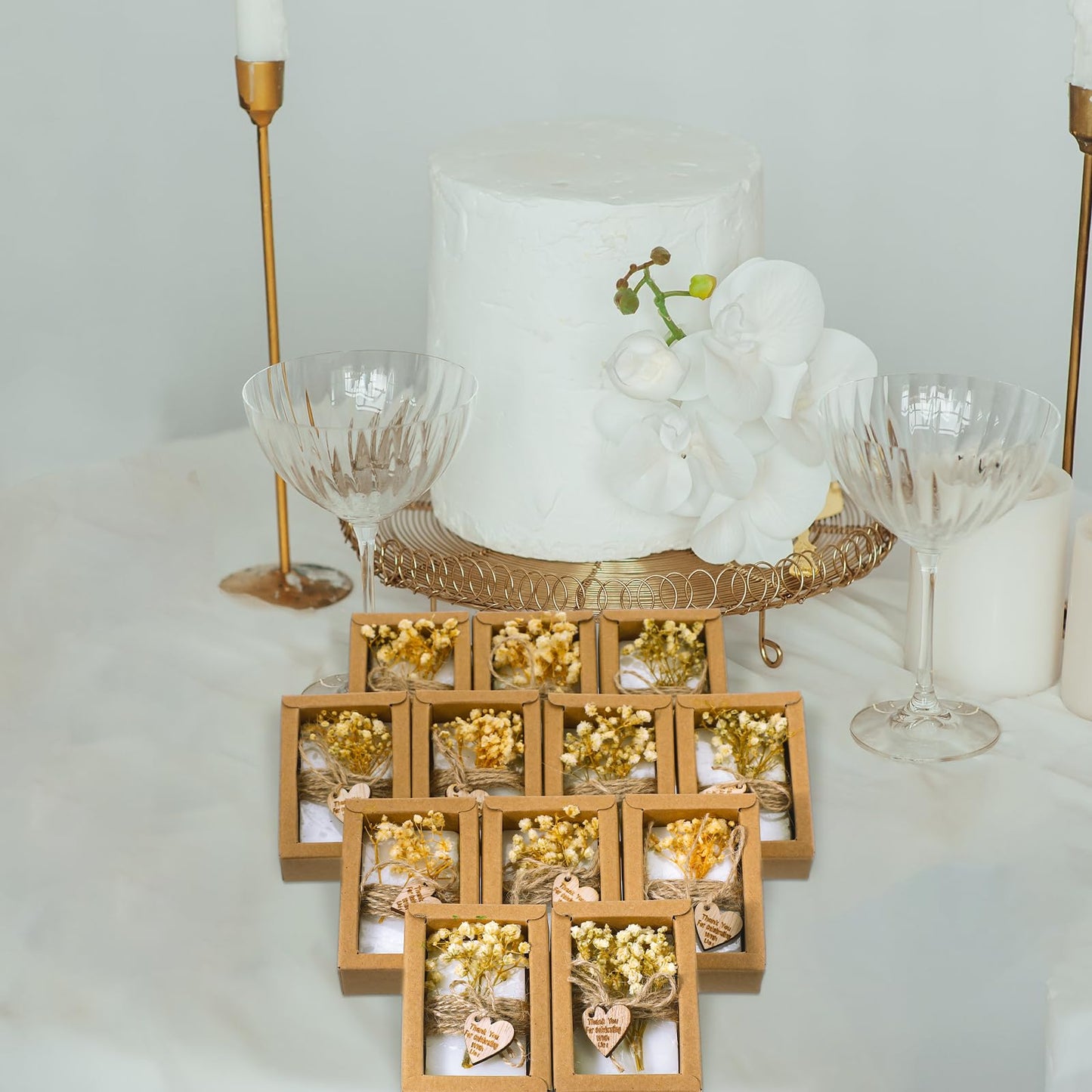 Demissle 30 Pcs Handmade Scented Soap Wedding Party Favors Gifts Bridal Shower Baby Shower Natural Soap Favors for Guests in Bulk for Wedding Souvenirs Engagement Party(White)